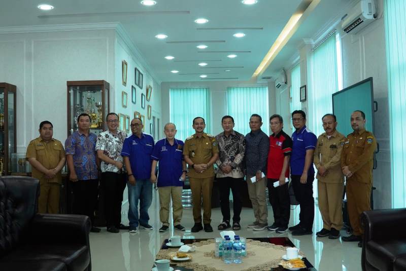 Mayor of Tebing Tinggi Receives APINDO Delegation in Courtesy Meeting