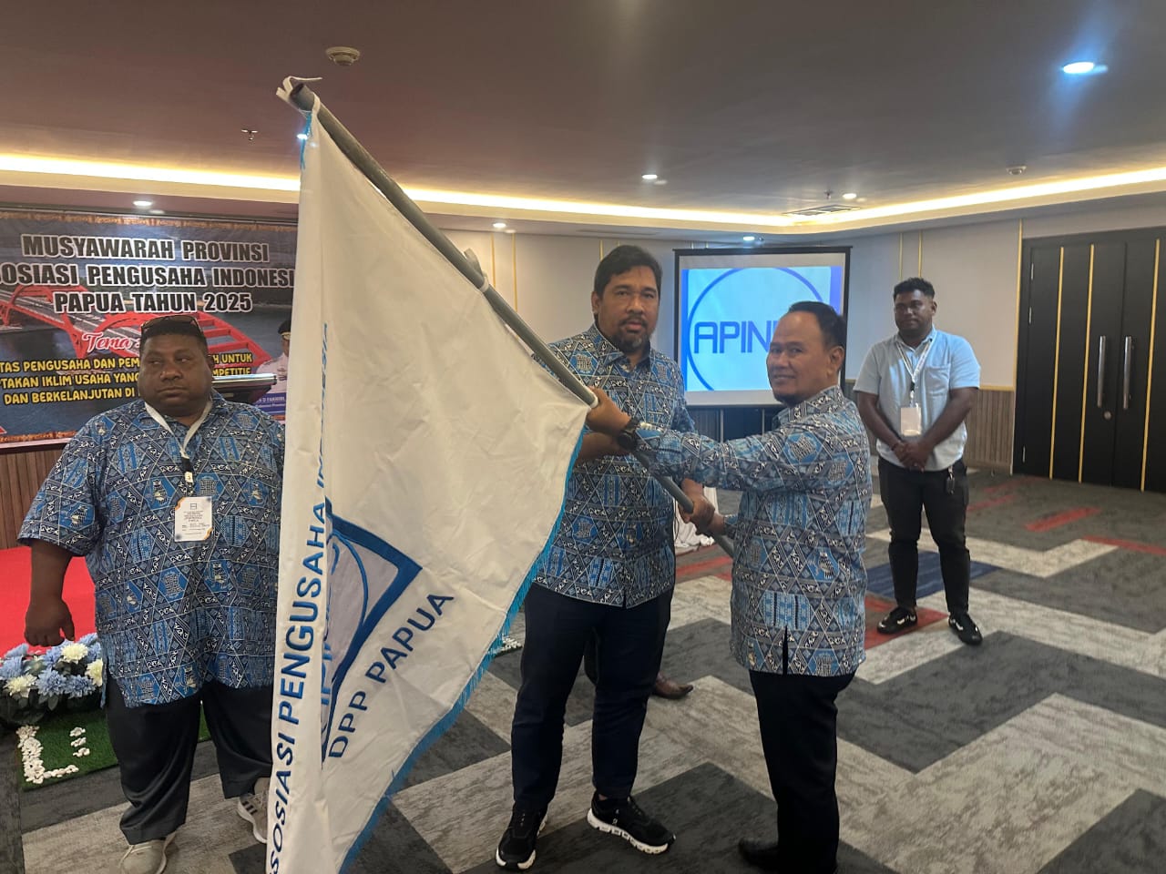 APINDO Papua Elects Moses Morin as Chairman for the 2025–2030 Term at 2025 Provincial Congress