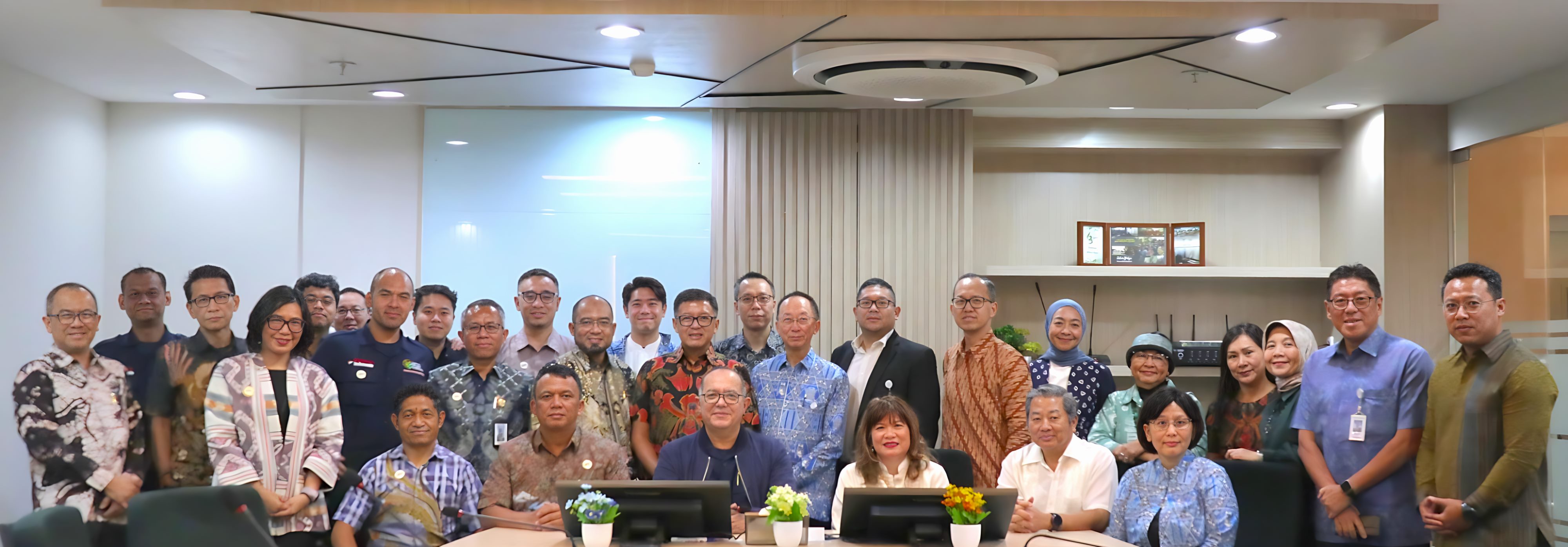 APINDO dan Agrinas Bahas Peran Koperasi Desa Kelurahan Merah Putih sebagai Kanal Distribusi Produk Industri dan UMKM