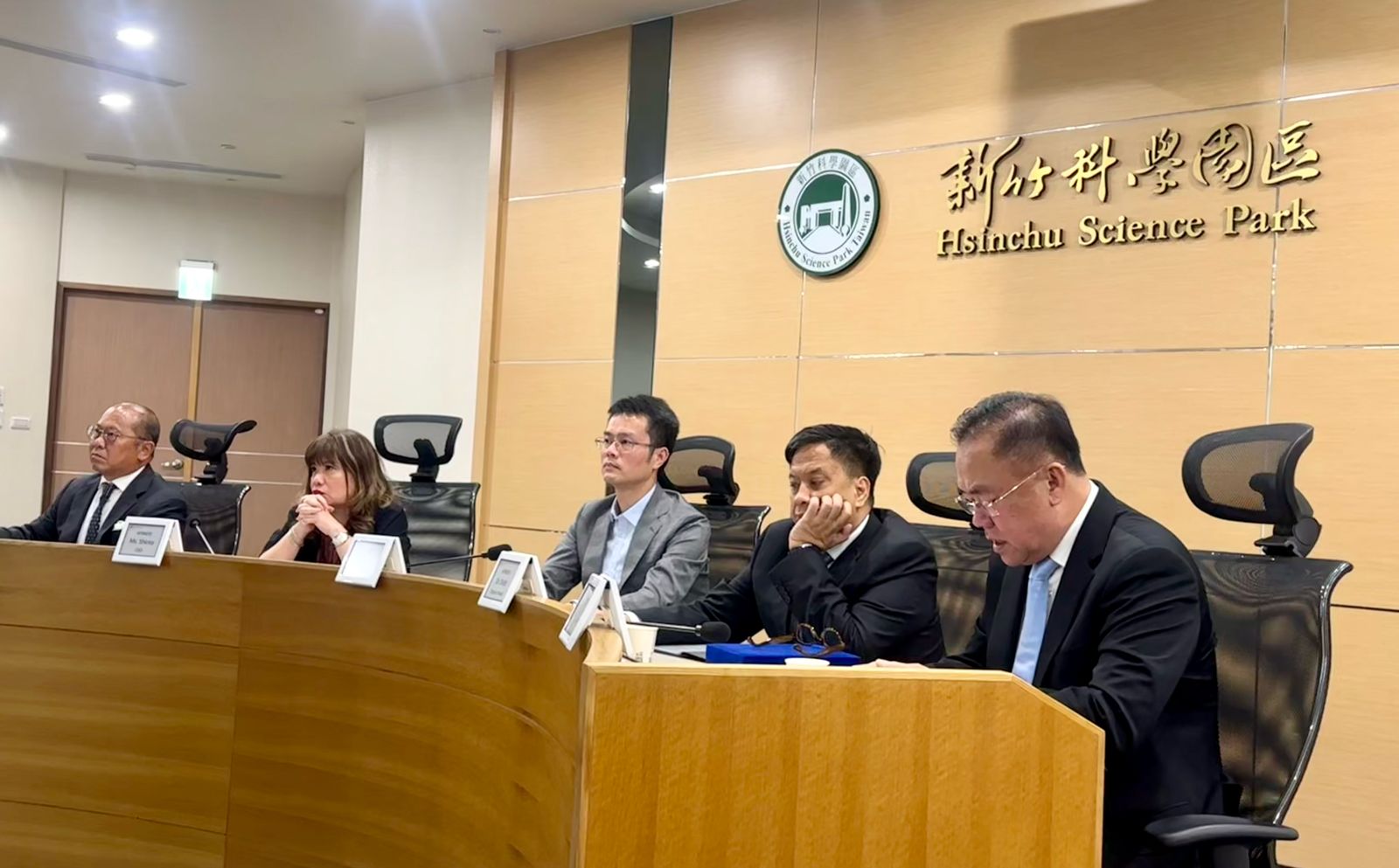 Delegasi APINDO Lakukan Kunjungan Strategis ke Hsinchu Science Park (HSP), Taipei